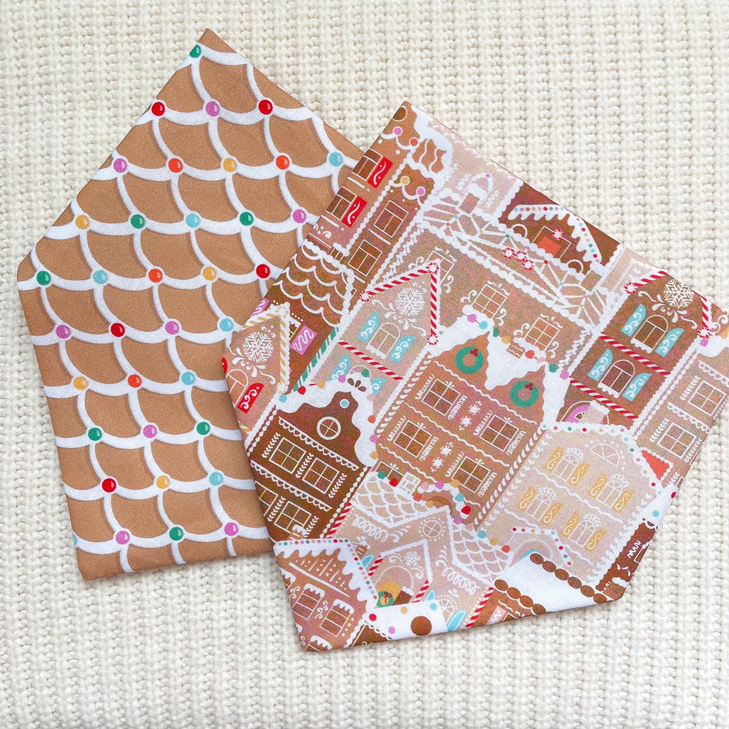 'Cookie Cottage' Reversible Bandana